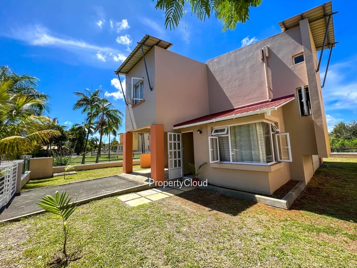 For Rent – 2-Bedroom Townhouse - Cyber-Village - Ebene