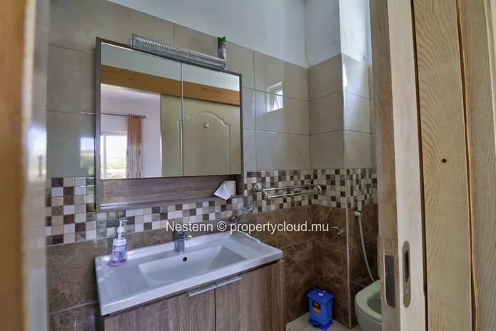 Modern 2-Bedroom Apartment on the 2nd Floor