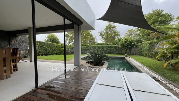 Maison meublée 4 chambres avec piscine à louer à Beau Plan