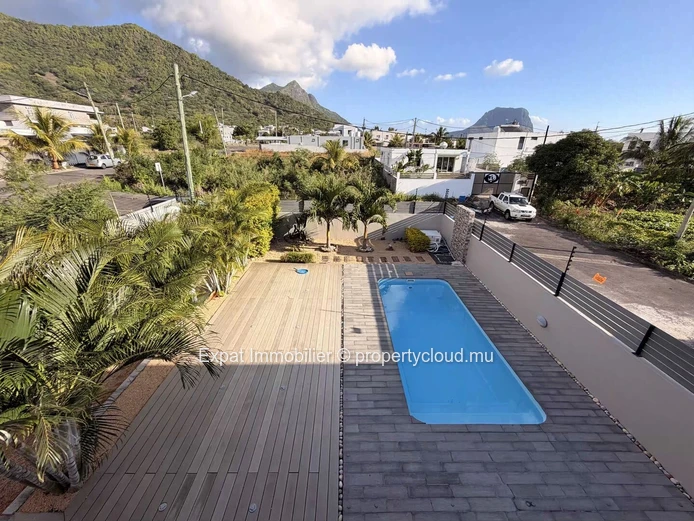 Secure 4-Bedroom Villa with Pool and Stunning Le Morne Views – For Rent in La Gaulette