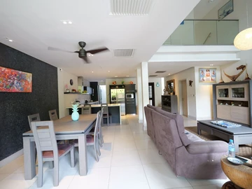 Townhouse, Duplex de 3 Chambres
