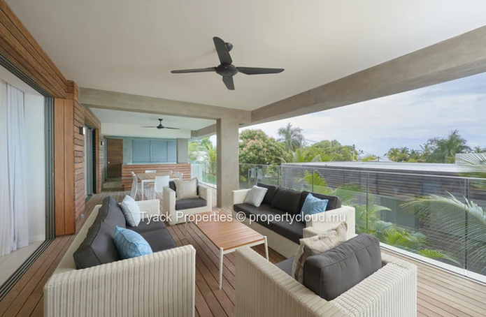 Appartement avec accès exceptionnel au lagon