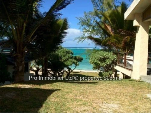 Cosy 3-Bedroom Beach House ,  Trou d’Eau Douce