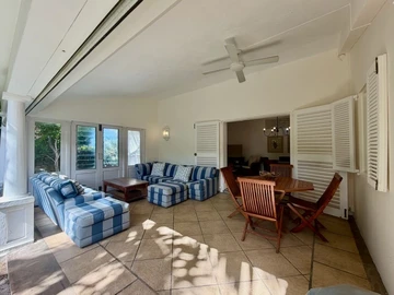 5 Bedroom Villa