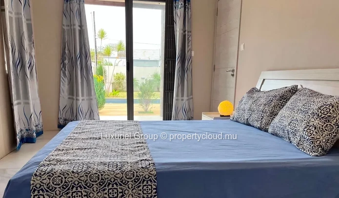 Contemporary House with Pool for Rent in Grand Baie