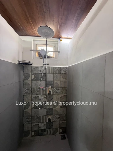 Appartement À Louer – Vallée Des Prêtres, Port Louis