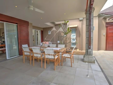 4 Bedroom Villa