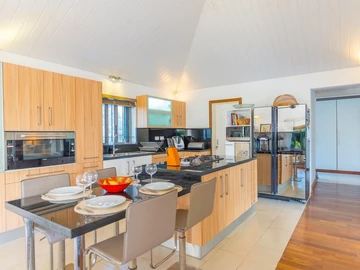 4 Bedroom Villa