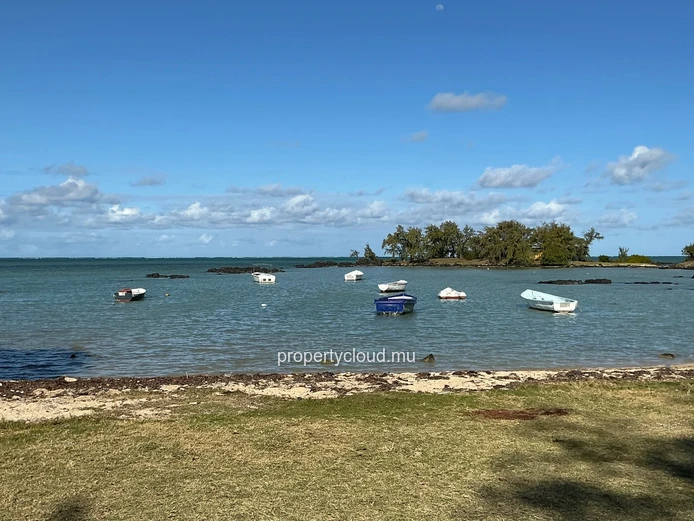 FOR RENT GRAND GAUBE – 3 bedroom apartment.