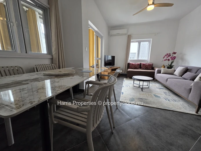Appartement moderne au premier étage à louer à Pereybere
