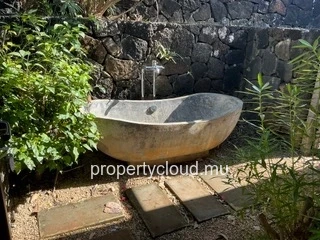 For Rent – Exceptional Single-Storey Villa Balinese Elegance, Sea Views & Premium Amenities