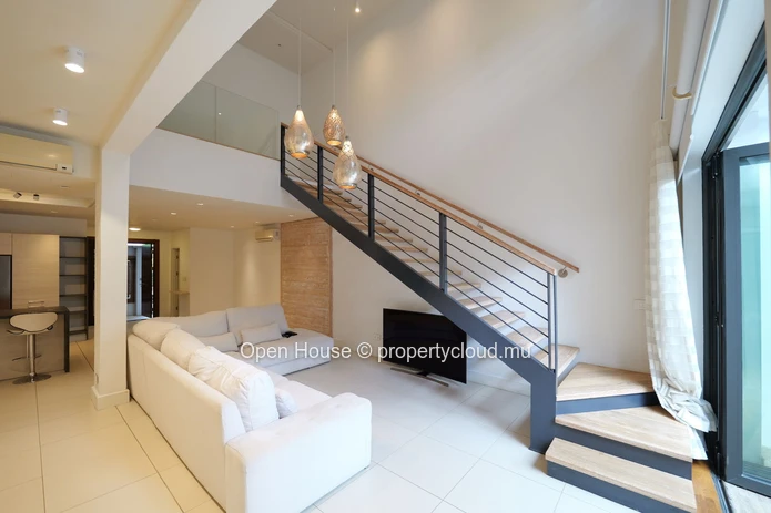 Luxurious Waterfront Villa with Private Pool in Rivière Noire - Black River Area - 237m² living space - Boat Garage -...