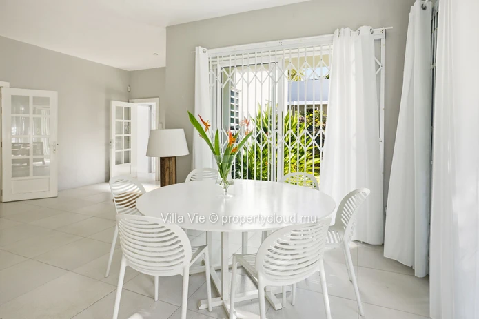 Calodyne - Charming 3 bedrooms home with swimming pool (Sole Mandate)