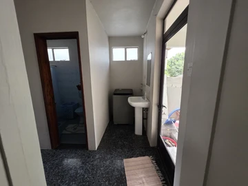 6 Bedroom Townhouse, Duplex