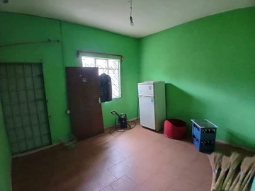 Maison de 8 Chambres
