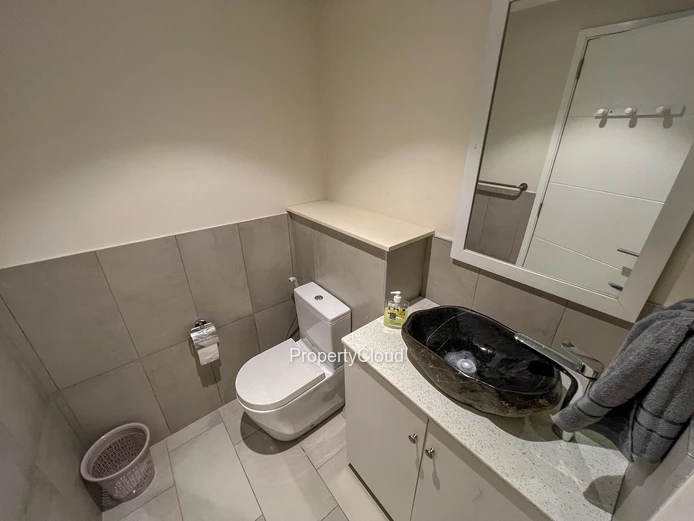 À Louer - Appartement De 2 Chambres -  Ebene