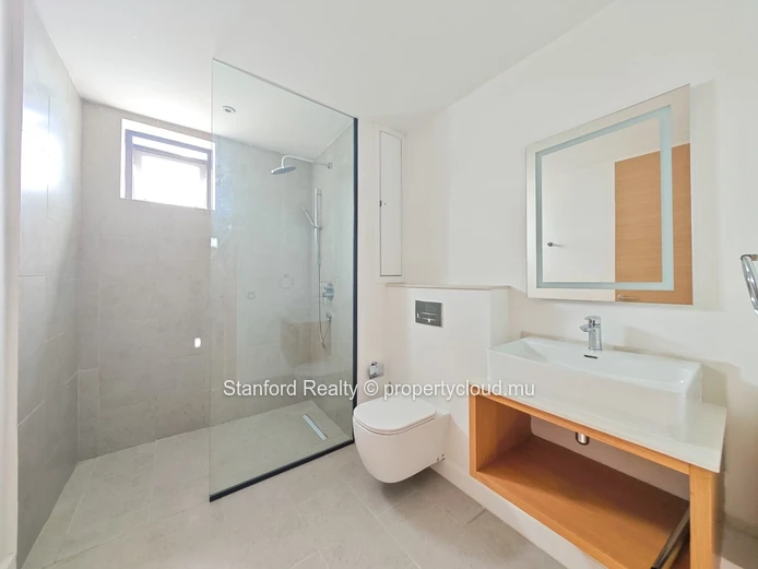 Penthouse 2 chambres avec rooftop privatif à vendre à Pereybère