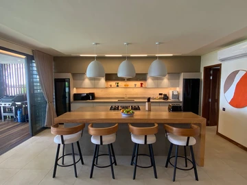 4 Bedroom Apartment