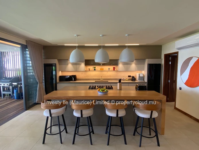 ???? Exceptional Beachfront Garden Apartment – 3 Bedrooms – Pointe Aux Canonniers / Grand Baie – Mauritius