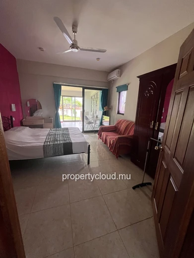 Splendide Villa Familiale - Domaine Piton - 295m² sur 1197m² de terrain Votre havre de paix vous attend au Domaine Pi...