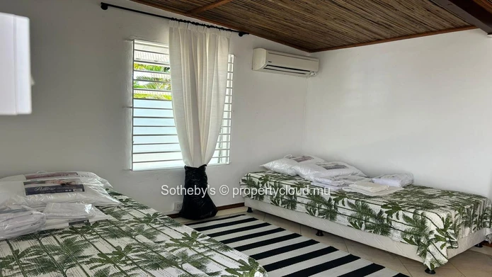 Beachfront Cottage