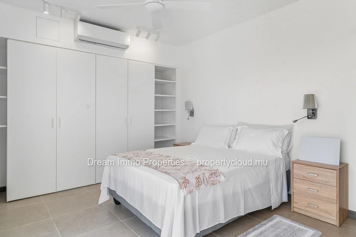 Penthouse d'exception de 3 chambres en suite avec vue panoramique sur la mer à St Antoine Private Residences – Île Ma...