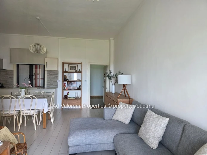 À VENDRE : Superbe appartement de 2 chambres à Kensington Heights, Quatre Bornes! (Mandat exclusif)