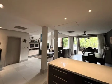 Townhouse, Duplex de 3 Chambres