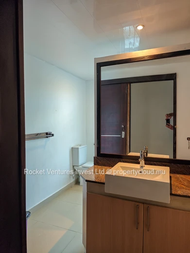 Appartement à Louer – 3 Chambres, Premier Étage