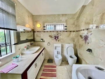 Townhouse, Duplex de 3 Chambres