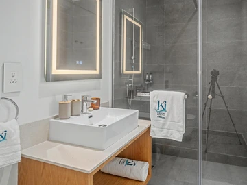 3 Bedroom Penthouse