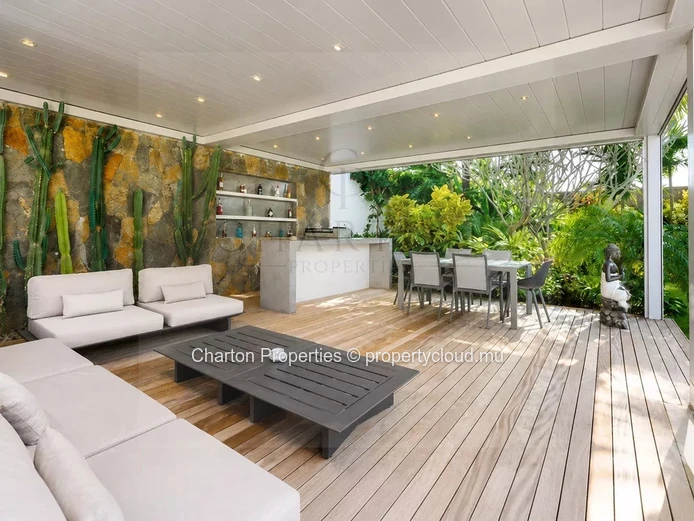 Villa contemporaine de 4 chambres avec bureau et jardin paysager - Grand Baie