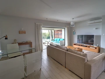 4 Bedroom Apartment