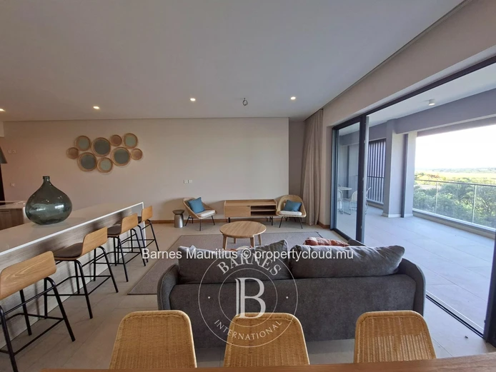 HILLSIDE- Appartement neuf avec 4 chambres