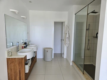 3 Bedroom Penthouse