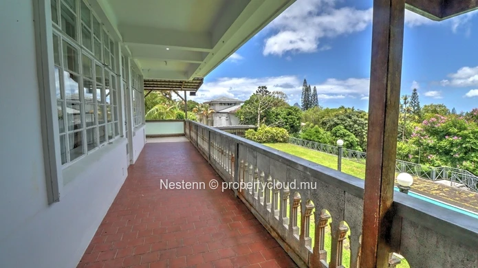 Propriété exceptionnelle de 5 800 m²