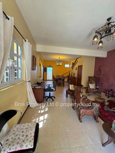 Superbe villa de style balinais à louer - Grand Baie | 50 000 roupies par mois