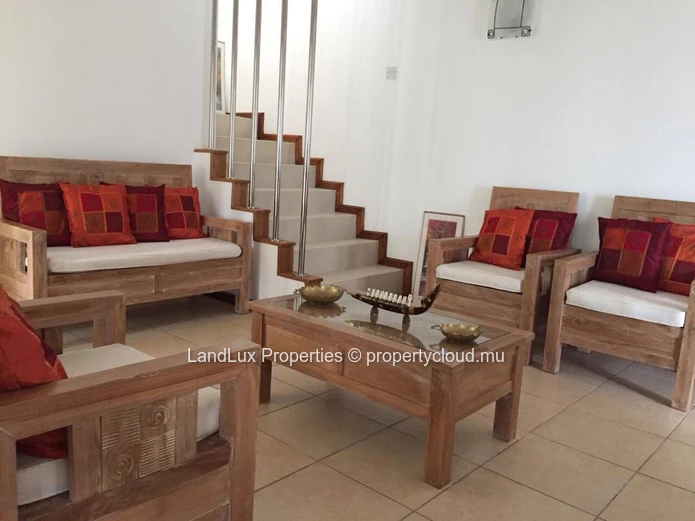 Villa for rent in Pereybere