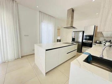 3 Bedroom Villa