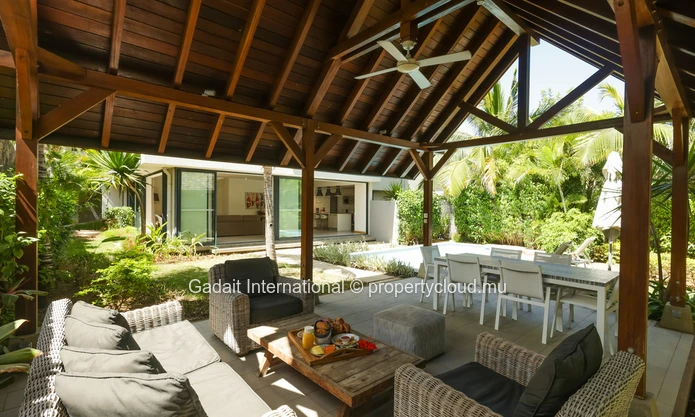 4 bedroom villa with bespoke services for sale in Rivière Noire