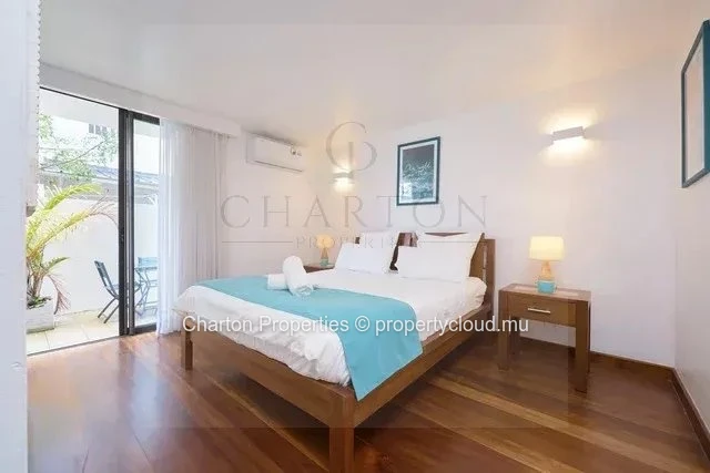Élégant appartement de 1 chambre en rez-de-jardin à quelques pas des plages de Mont Choisy