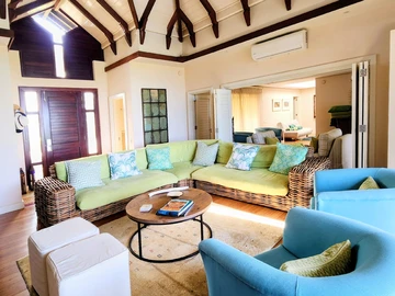 4 Bedroom Villa