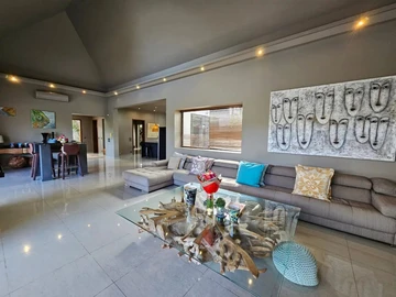 4 Bedroom Villa