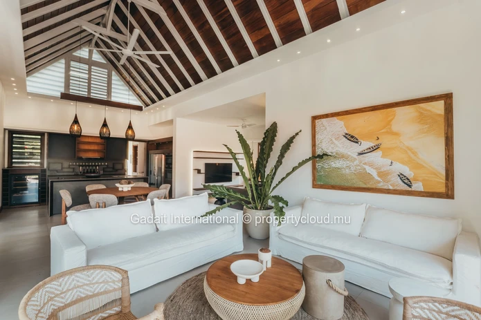 Luxury 3-Bedroom Villa in Grand Baie – Tropical Elegance and Exclusive Island Living in Mauritius