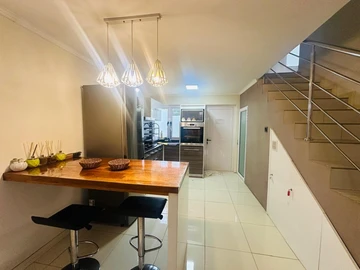 2 Bedroom Townhouse, Duplex