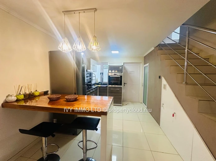 FOR RENT – Elegant Duplex in a Secure Gated Community in Mauritius
