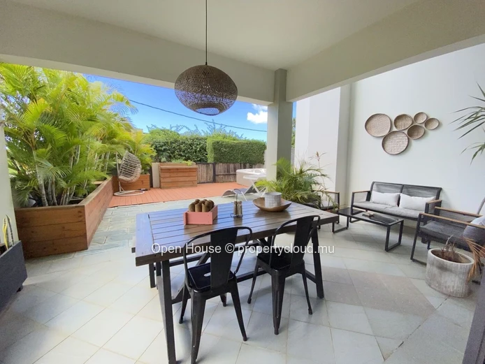 Furnished 3-Bedroom Townhouse with Pool in Grand Baie (Sole Mandate)