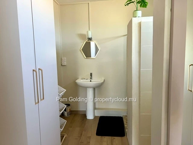 Belle maison meublée de 3 chambres à louer à Cascavelle