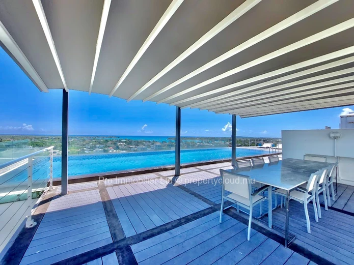 Luxury apartment for sale at La Croisette in the heart of Grand Bay.