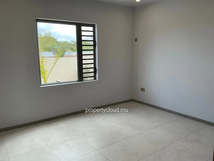 Villa Contemporaine 2026 de 270 m² sur 9.5 Perches | Rooftop Vue Montagne & Piscine Privée | Proche Balaclava & 7 km ...